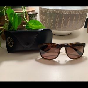 Ray ban tortoise polarized sunglasses